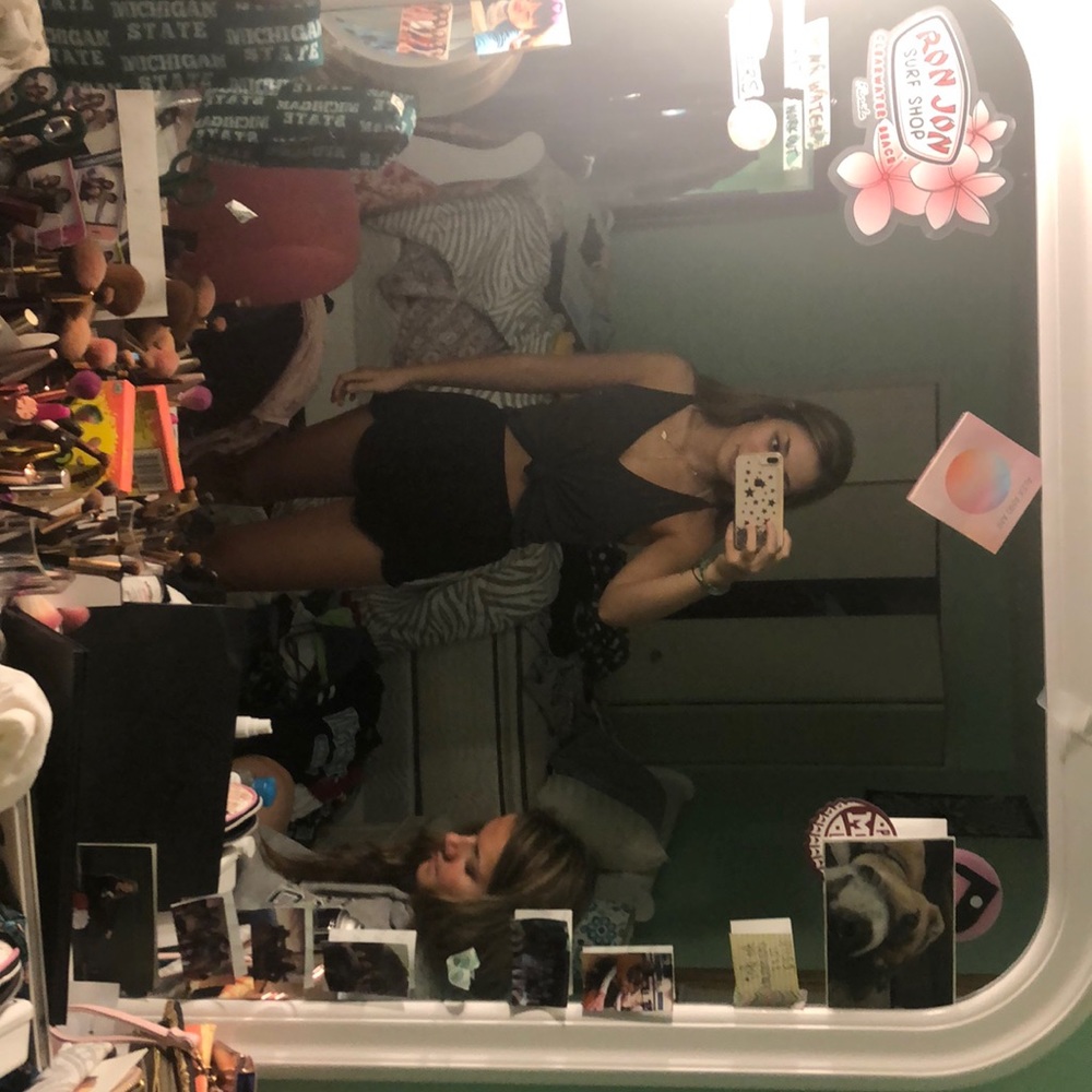 Cute grey tank top